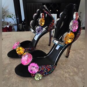 Gianni Bini Oaklynn Suede Rainbow Rhinestone Jeweled Ankle Sandals.  Size  6.5